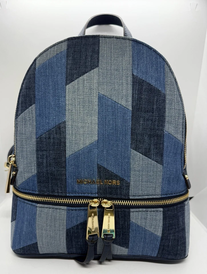 NUEVO CON ETIQUETAS BOLSO MOCHILA MICHAEL KORS RHEA MULTI AZUL DENIM PATCHWORK CON BOLSA PARA EL POLVO - ¡RARO! Foto 1 de 4