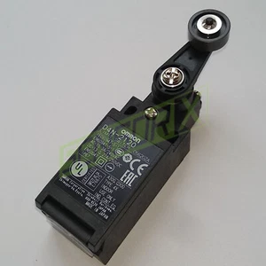 1PC New Omron D4N-2120 D4N2120 Limit Switch New In Box Free Shipping /S - Picture 1 of 3