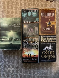 5 Neil Gaiman  paperback  books Neverwhere Ansani Boys American Gods Stardust + - Picture 1 of 1
