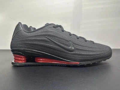 Tênis Nike Shox Z preto/vermelho universitário HQ7540-002 feminino tamanho 11 - Imagem 1 de 4