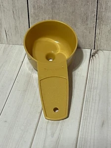 Vintage Tupperware Mini Funnel - Gold - Picture 1 of 2