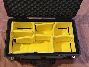 🔥Pelican 1555 Air Case w/ Yellow TrekPak Padded Protective System & Foam Lid - Picture 1 of 7