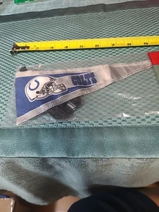 COLTS ANTENNA PENNANT - Picture 1 of 6