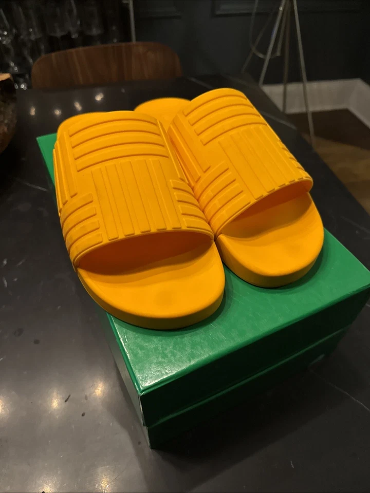 Toboganes de goma Bottega Veneta mandarina 11/44 Foto 1 de 4