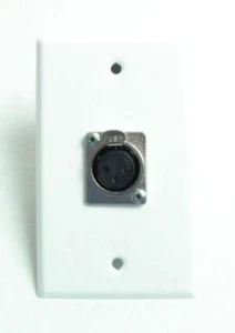 PROCRAFT SPL-1XF-WH 1 Gang weiß Stahl Wandplatte geladen mit 1) XLR-Buchse - Bild 1 von 1