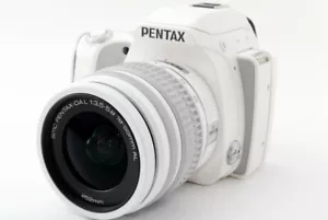 Pentax K-S1 20.1 MP 18-55mm Lens Kit White [Exc w/8GB SD Card,Strap [202] - Picture 1 of 11