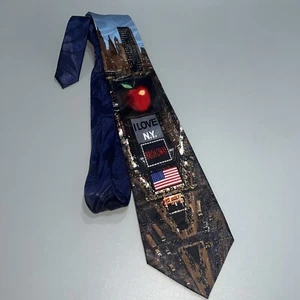 Patriotische Herrenkrawatte Fratello I Love N Y/Apfel/Broadway/Flagge 100 % Polyester* - Bild 1 von 4
