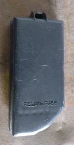 Toyota Camry 10 series 92-97 Engine Bay Large Fuse and Relay Box Cover - Picture 1 of 2