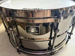 Ludwig Universal Series Black Brass Snare Drum with Black Nickel Hoops, 13 x 7 - Picture 1 of 5
