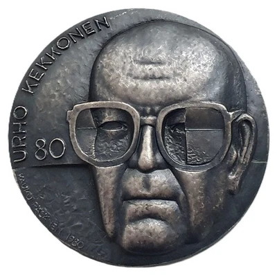 Finlandia Medalla de arte de bronce en honor al presidente Urho Kekkonen por Kauko Rasanen 1980 Foto 1 de 4