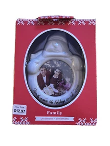 Marco de fotos de porcelana familiar Carlton/American Greetings 2016 adorno de muñeco de nieve - Imagen 1 de 4