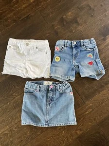 LOT of 3 Sz 4/5 GIRLS BLUE JEAN DENIM SHORT and Jean Skirt Gap Copper Key Hatley - Picture 1 of 9