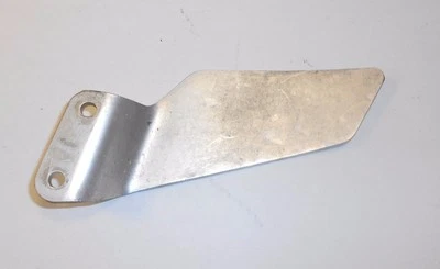 YAMAHA FZR600R PLACA ESTRIBA DERECHA 2 3HE-27446-01-00 FZR 600 R 89-99 kr Foto 1 de 4