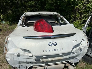 2010-2013 INFINITI G37 COUPE REAR TRUNK LID DECKLID OEM LOCAL P/U DANVILLE VA - Picture 1 of 1
