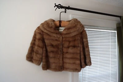 Capa chal de piel de visón Halle Brothers vintage en bolsa original, marrón, Cleveland Foto 1 de 4