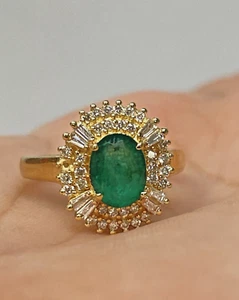 Effy Baguette & Diamond & 1.25 ct Oval Green Emerald Stone 14K Yellow Gold Ring - Picture 1 of 24