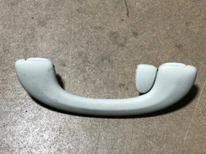 Ford Territory SX-SY TX TS Ghia roof grab handle with hook cream rear - Picture 1 of 2