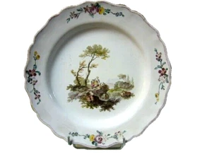 ASSIETTE EN FAIENCE DE MARSEILLE DU XVIIIème ATELIER HONORE SAVY - Picture 1 of 9