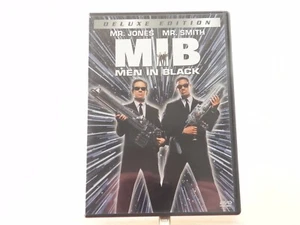 DVD: "Men In Black" Deluxe Edition 2 disc set - Picture 1 of 1