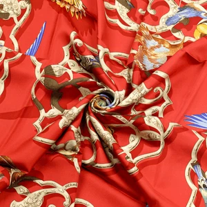 Sciarpa Hermes OISEAUX DE L'INDE ET DE L'HIMALAYA 90 cm seta carre foulard - Foto 1 di 7