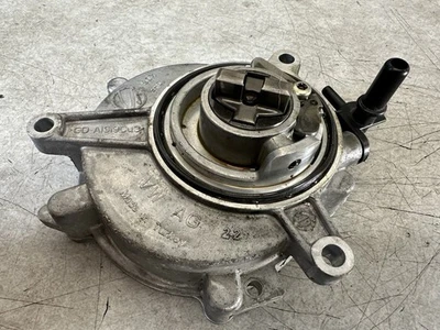 Bomba de vacío sistema de frenos PORSCHE VW VAG Macan Cayenne Panamera PAB145100 ¡USADA! Foto 1 de 3