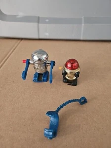 (2) Vintage VTG 1977 Tomy USA Red Head Robots Wind Up Robot Toy Works Trl8#155 - Picture 1 of 8