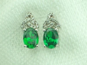 Solvar Chrome Diopside Rhodium Over Sterling Silver Stud Earrings 5/8" x 1/4" - Picture 1 of 10