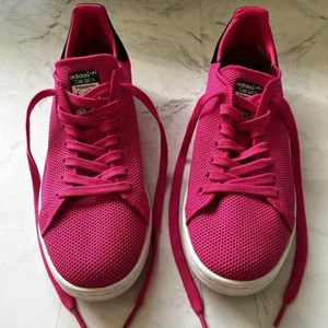 ADIDAS 'Stan Smith' 8 US Mens / 9 US Wmen | Sneakers Tennis Shoes Trainers Rare - Picture 1 of 11