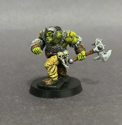 Miniatura Dungeons and Dragons - Ork Barbarian - Pintado a mano Foto 1 de 4