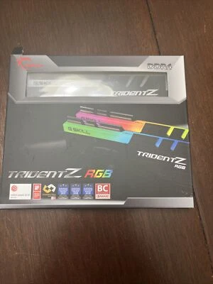 G Skill Trident Z RGB Ram (2x8 GB) DDr4 3000 CL 18, (F4-3000C16D-16GTZR) Foto 1 de 4