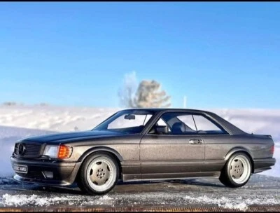 Modellino Mercedes 500 SEC  Coupe AMG in Plastica Scala 1:24 Nero Metal. - Immagine 1 di 4