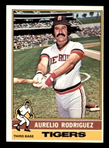 1976 OPC O-Pee-Chee Baseball #267 Aurelio Rodriguez EX/MT - Picture 1 of 2