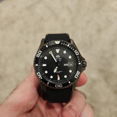 Orient Ray Raven II Automatic Watch, 41.5mm, Black PVD case on silicone strap - Image 1 of 4