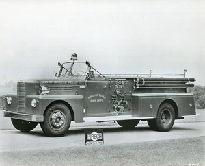 Mineral Wells 1950s Pirsch Pumper 8x10 Fire Apparatus Delivery Photo - Picture 1 of 1