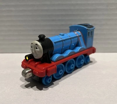 2009 Thomas the Train Gordon Tank Engine azul fundido Take Play # 4 - Imagem 1 de 4