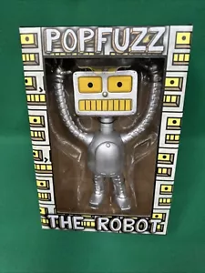PopFuzz The Robot Designer Vinyl Art Figure Argento Edizione Limitata 350 ThreeZero - Foto 1 di 6