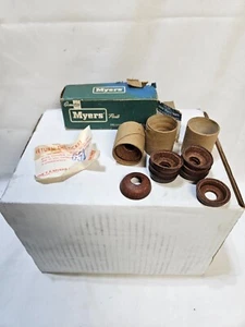 12 juntas de cuero vintage Myers Pump émbolos sellos 1 1/8" con orificio de 3/8" - Imagen 1 de 9
