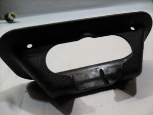 Ford Mondeo MK3 gen2 00-07 2.0 boot tailgate catch lock surround trim - Picture 1 of 3