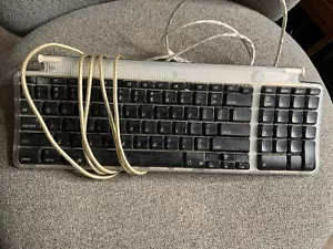 Mac G3 Used keyboard (aqua) - Picture 1 of 1