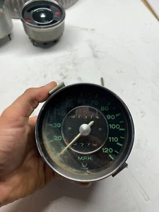 1966 Porsche 911/912 Green Faced Speedometer - Picture 1 of 3