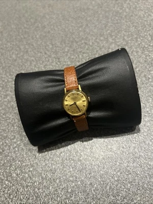 Reloj mecánico vintage muy raro Avia hecho en Suiza para dama Foto 1 de 4