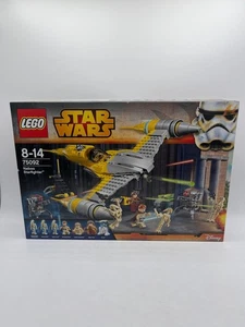 LEGO Star Wars: Naboo Starfighter (75092) - Picture 1 of 6