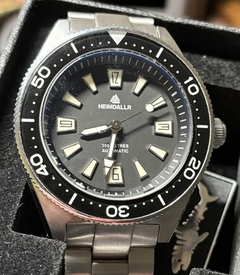 Heimdallr Sharkey H14-2 NH35A Diver 300M 990FT Reloj Automático Hombre 316L 42mm C3 Foto 1 de 4