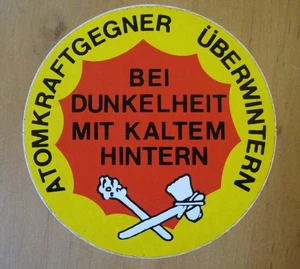 Aufkleber/Sticker Atomkraftgegner überwintern Bei Dunkelheit mit kaltem Hintern - Bild 1 von 2