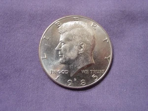1985 D Kennedy Half Dollar from a BU Bank Roll. Nice Coin! Free S&H - Picture 1 of 3