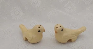 Coctelera de sal y pimienta vintage de cerámica esmaltada de Japón Love Birds - Imagen 1 de 6