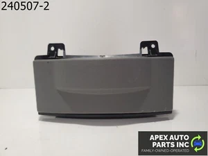 OEM 2009 Dodge Grand Caravan 4L RUBBER FRONT CENTER CUP HOLDER INSERT - Picture 1 of 7