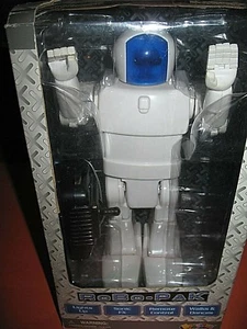 Ferngesteuerter Roboter Sonic FX Spielzeug geht und tanzt Neu in Box 2001 - Bild 1 von 4