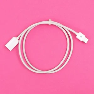Genuine Apple USB Keyboard Extension Cable (1 Metre) - Picture 1 of 3