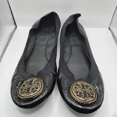 Chinelo Feminino Tory Burch Caroline Stretch Couro Patente Preto Tamanho 9 - Imagem 1 de 4